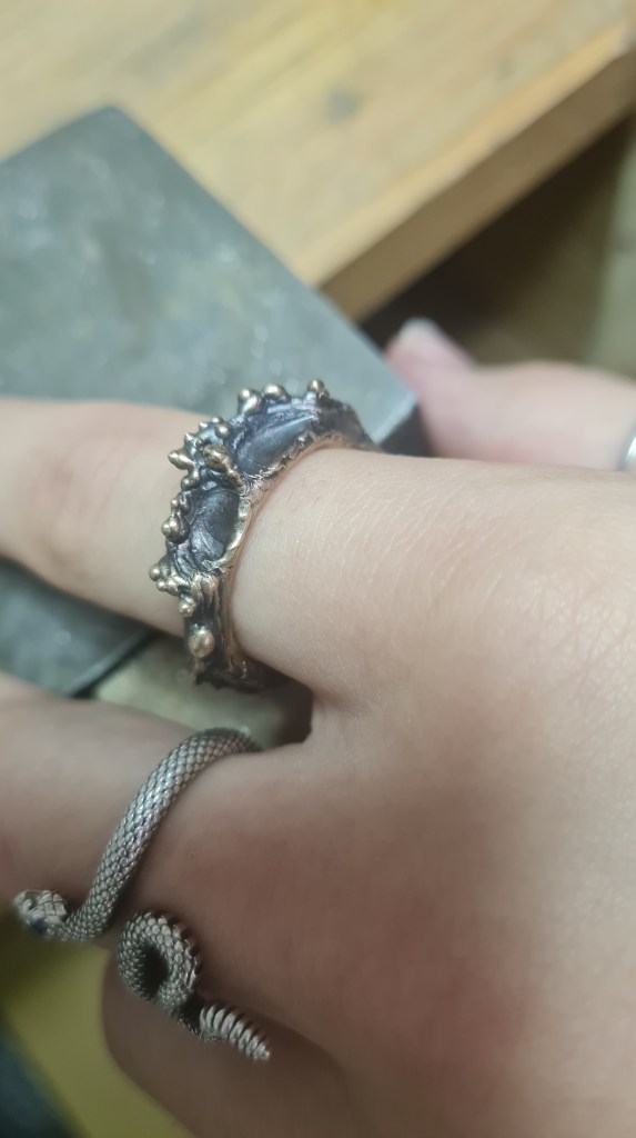 ANELLO FANTASIA . WORKSHOP CREATIVI